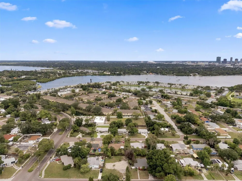 3963 NEPTUNE DRIVE SE St Petersburg, FL 33705