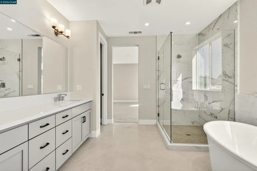 2201 Vandeleur Drive Napa, CA 94558
