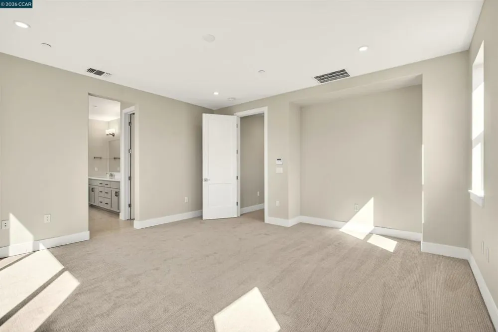 2201 Vandeleur Drive Napa, CA 94558