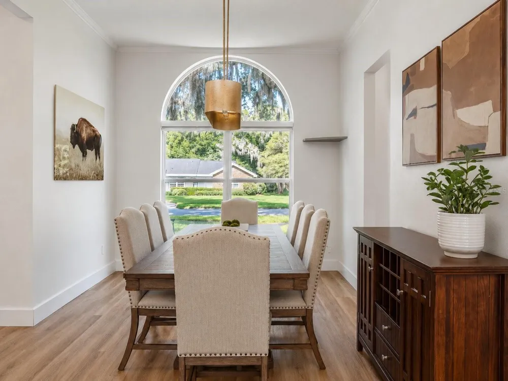 297 LAKE JESSUP AVENUE Oviedo, FL 32765