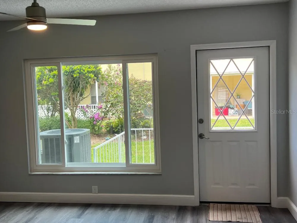 2294 BELGIAN LANE #14 Clearwater, FL 33763