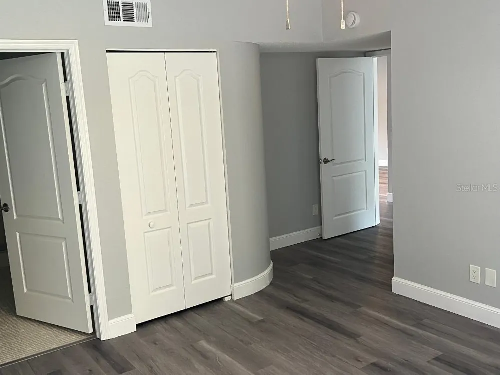2294 BELGIAN LANE #14 Clearwater, FL 33763