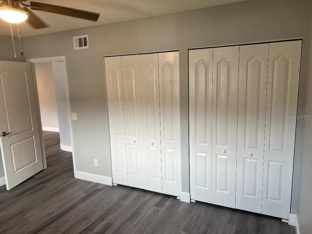 2294 BELGIAN LANE #14 Clearwater, FL 33763