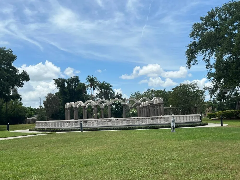 2294 BELGIAN LANE #14 Clearwater, FL 33763