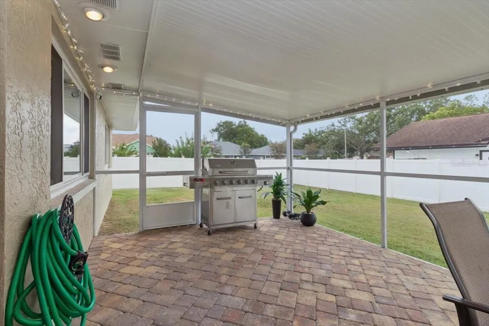 4102 W BANK AVENUE Tampa, FL 33624