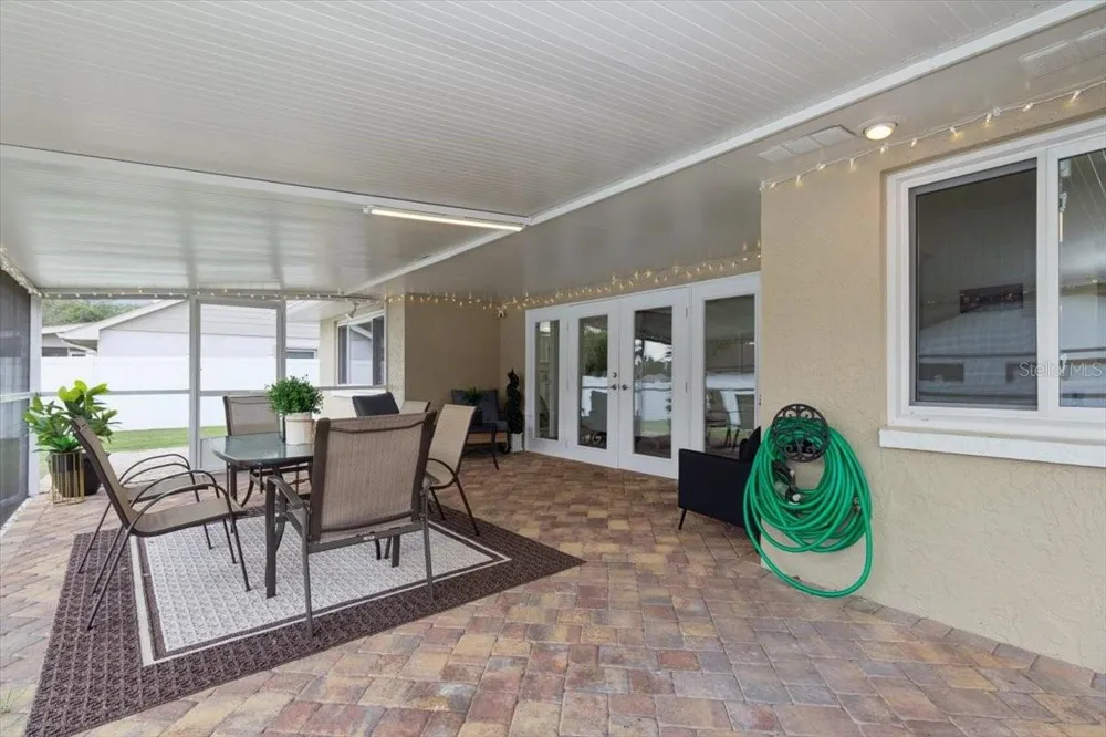 4102 W BANK AVENUE Tampa, FL 33624