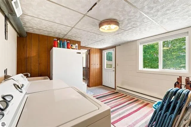10876 Lockwood Drive Cadillac, MI 49601