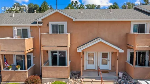 2280 E La Salle Street #105