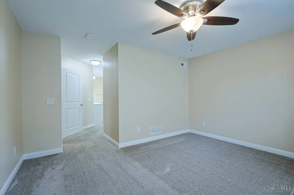 715 Villa Court Trenton, OH 45067