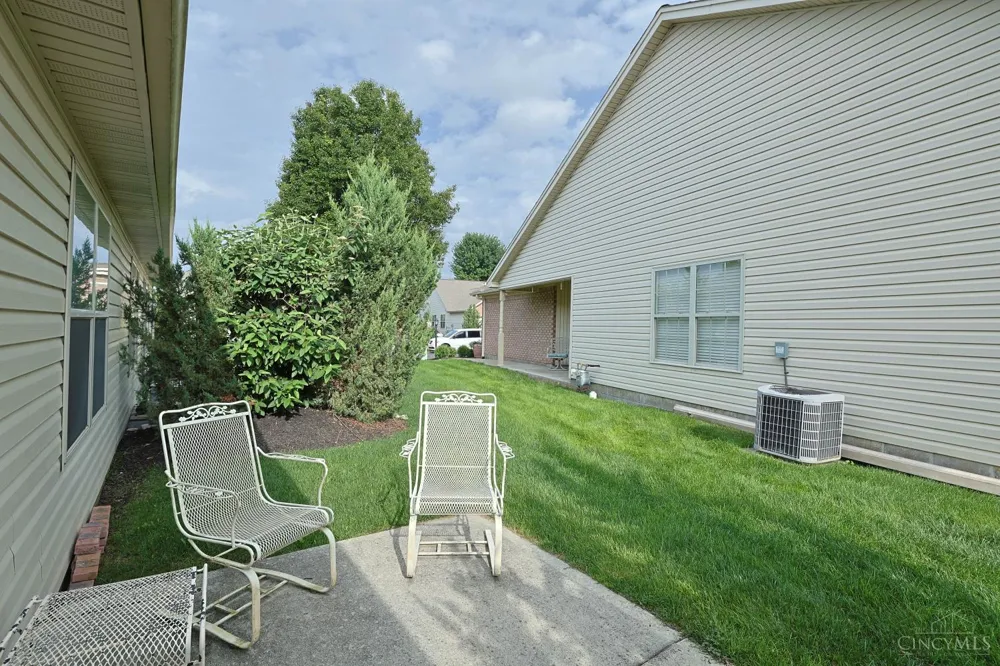 715 Villa Court Trenton, OH 45067