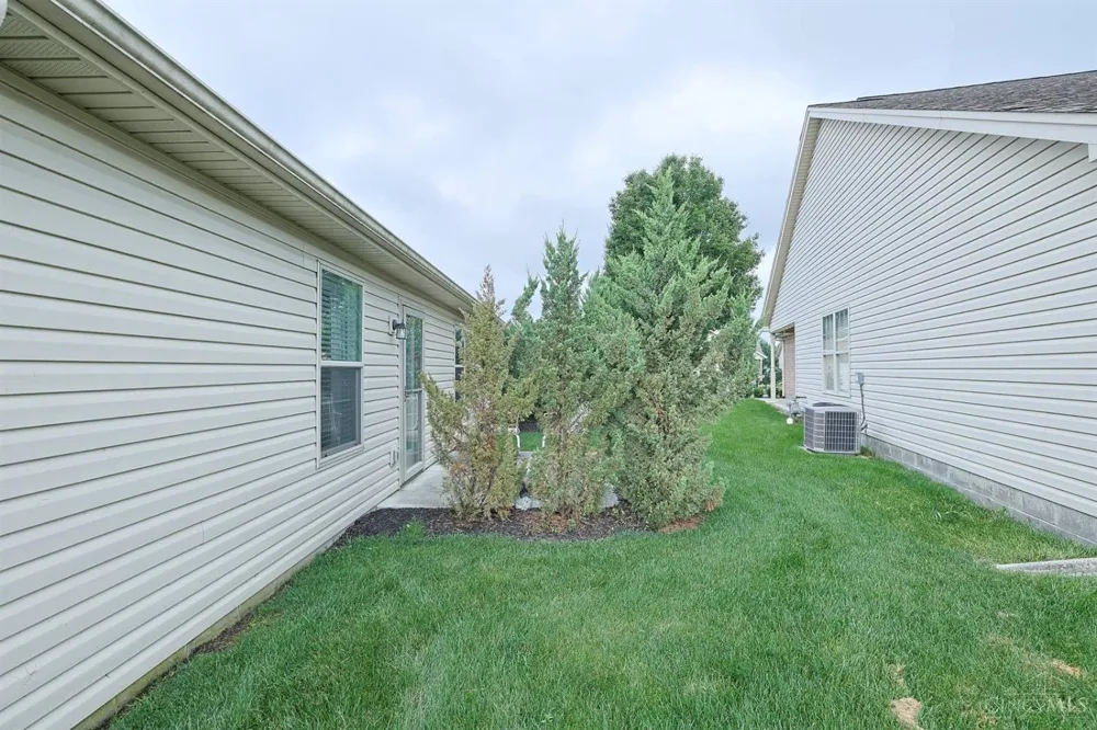 715 Villa Court Trenton, OH 45067