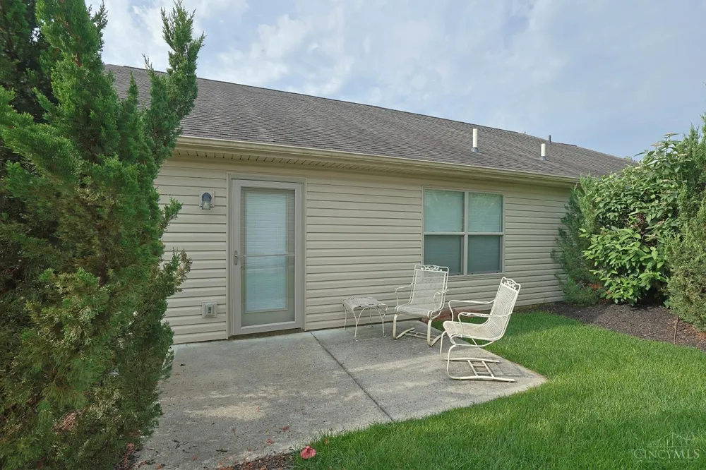 715 Villa Court Trenton, OH 45067