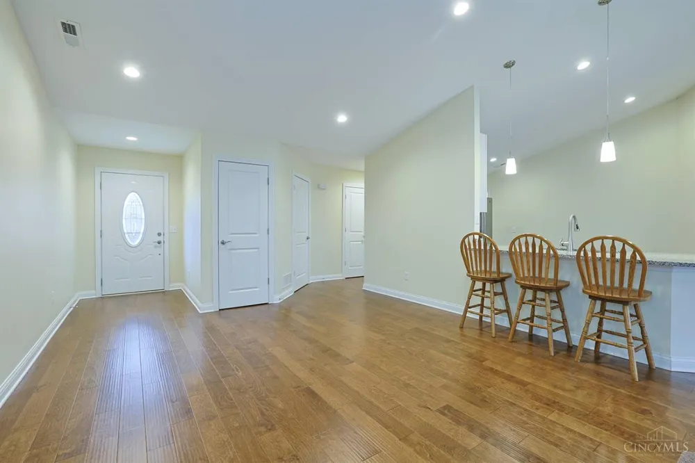 715 Villa Court Trenton, OH 45067