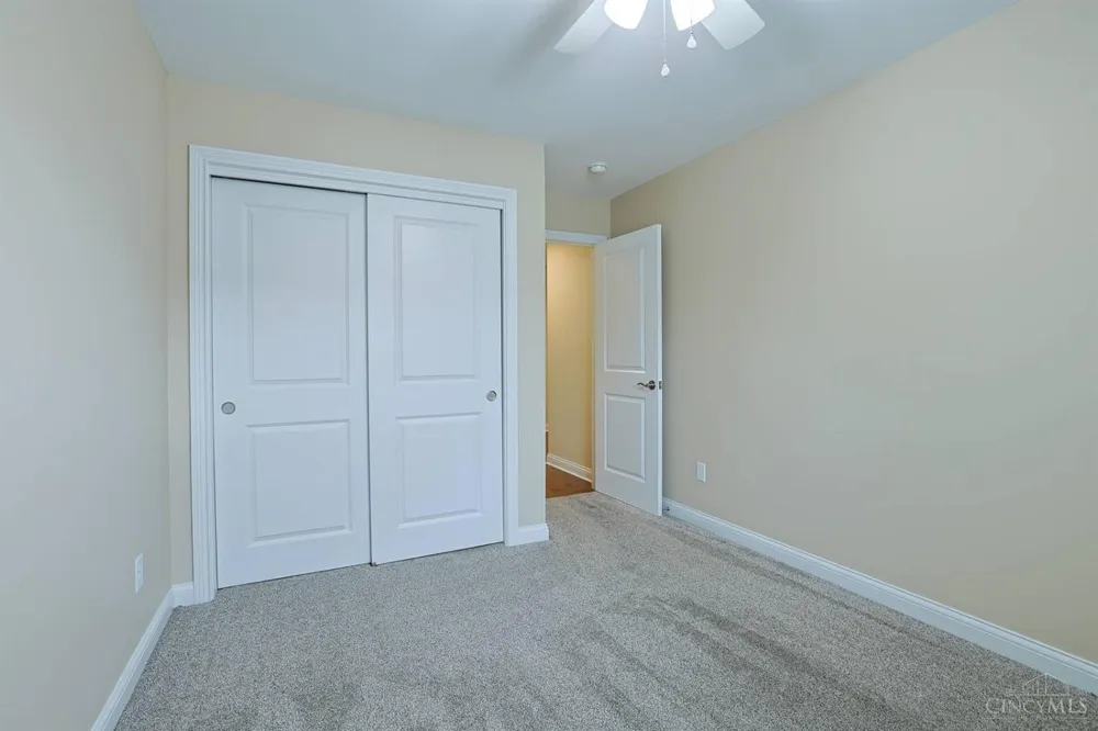 715 Villa Court Trenton, OH 45067