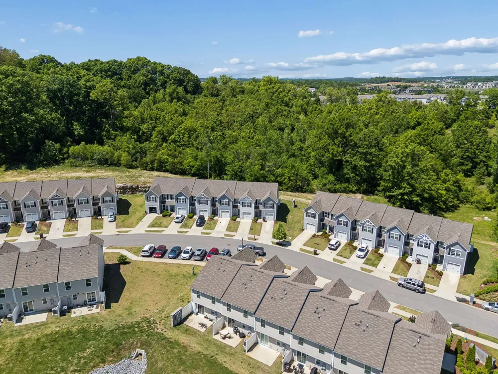 310 Sunnyview Dr Lebanon, TN 37090