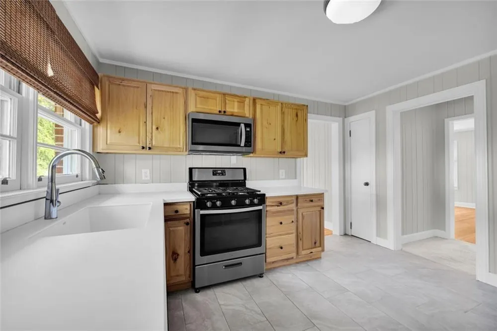 142 Ola Street Toccoa, GA 30577