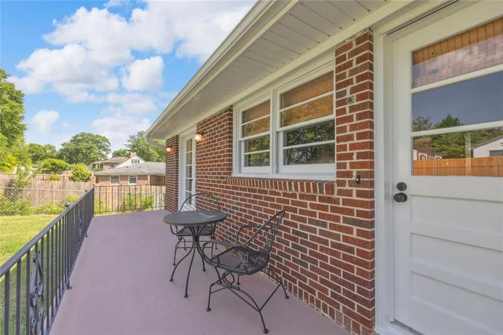 142 Ola Street Toccoa, GA 30577