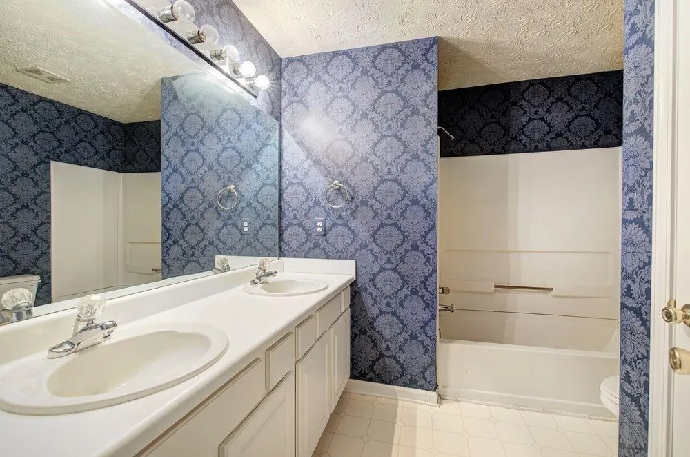 4144 Spring Cove Drive Duluth, GA 30097