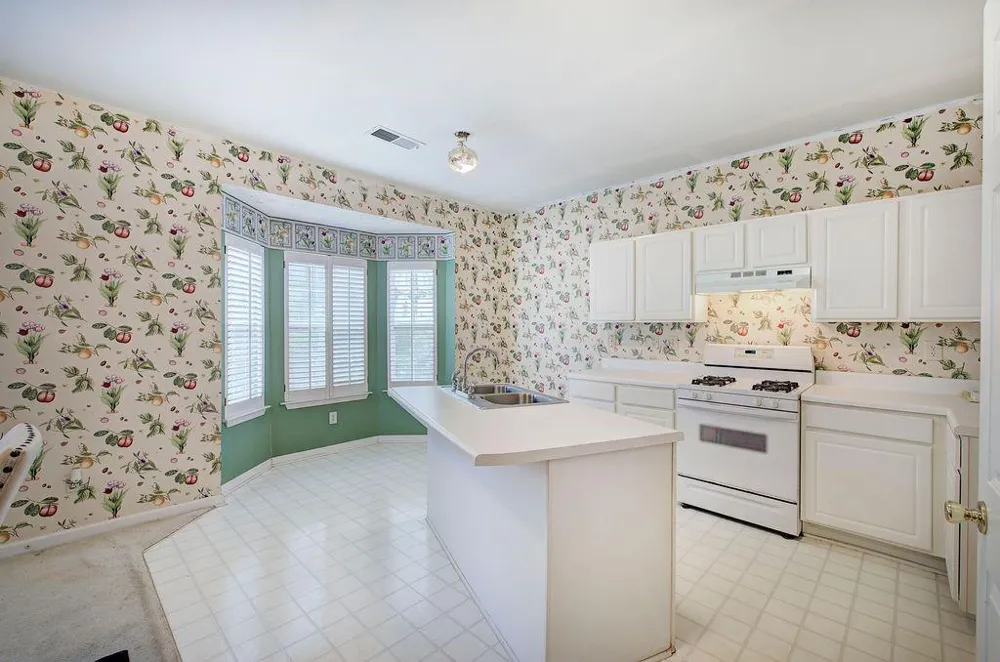 4144 Spring Cove Drive Duluth, GA 30097
