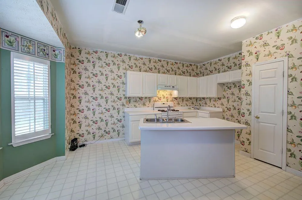 4144 Spring Cove Drive Duluth, GA 30097