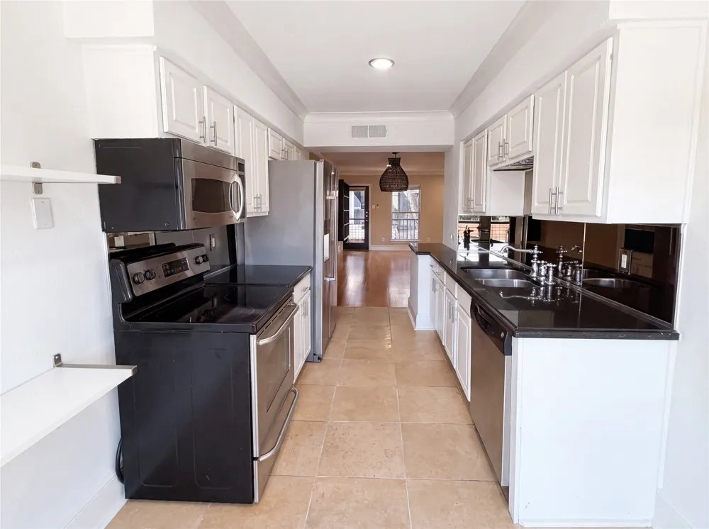 7734 Meadow Road #223 Dallas, TX 75230