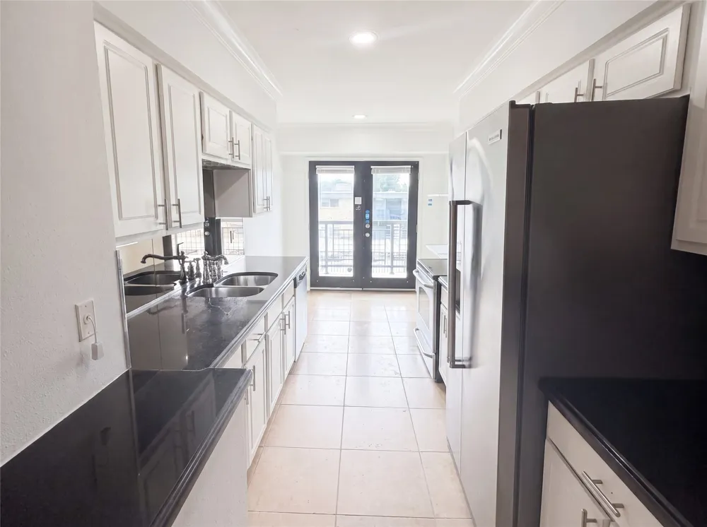 7734 Meadow Road #223 Dallas, TX 75230