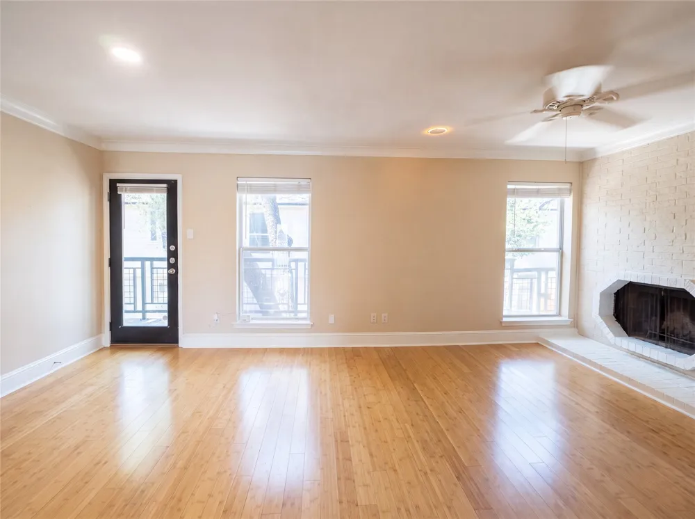 7734 Meadow Road #223 Dallas, TX 75230