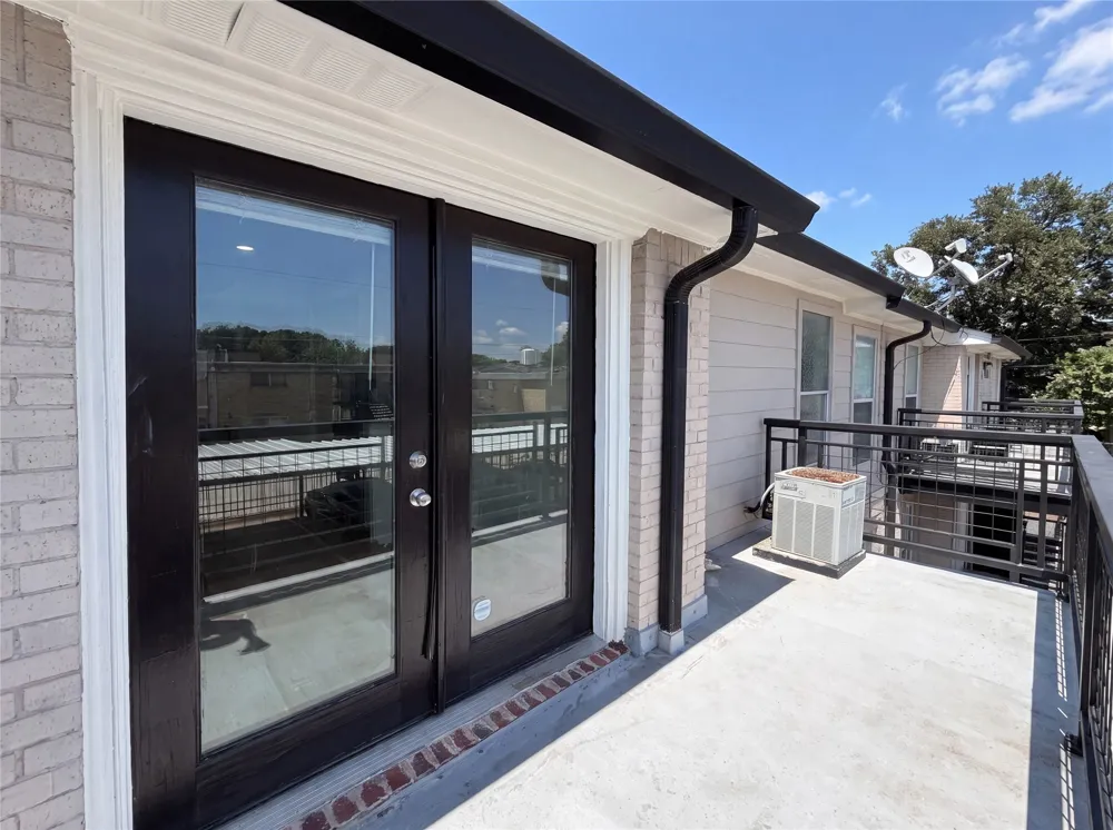 7734 Meadow Road #223 Dallas, TX 75230