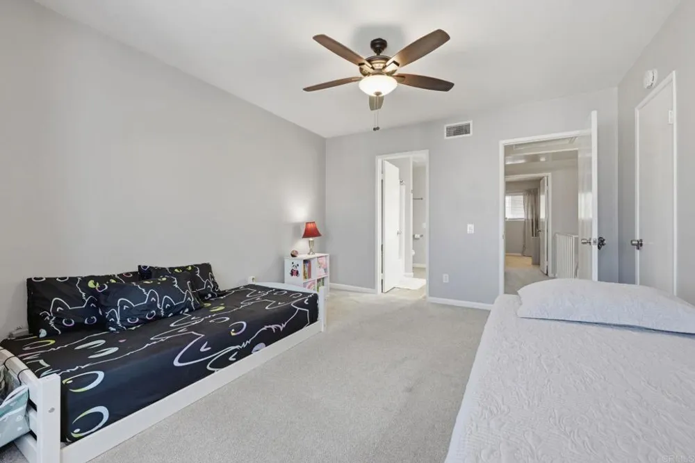 5700 Baltimore Drive #81 La Mesa, CA 91942