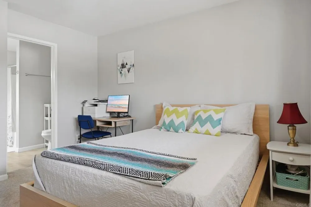 5700 Baltimore Drive #81 La Mesa, CA 91942