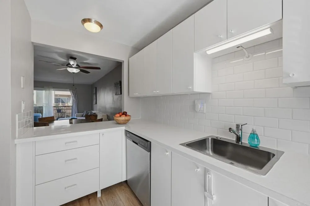 5700 Baltimore Drive #81 La Mesa, CA 91942