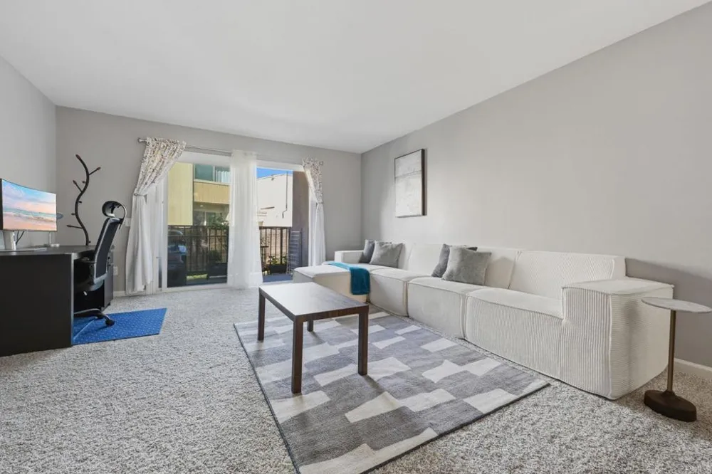 5700 Baltimore Drive #81 La Mesa, CA 91942