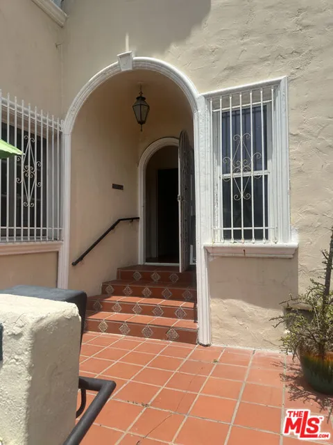 8381 W 4th Street