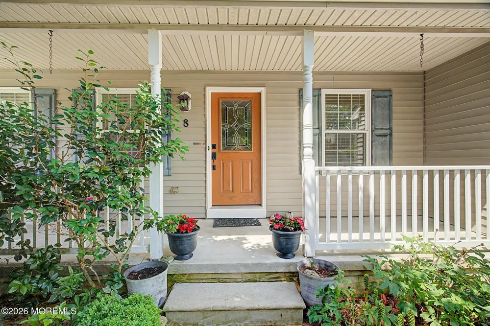 8 Cambridge Court Little Egg Harbor, NJ 08087