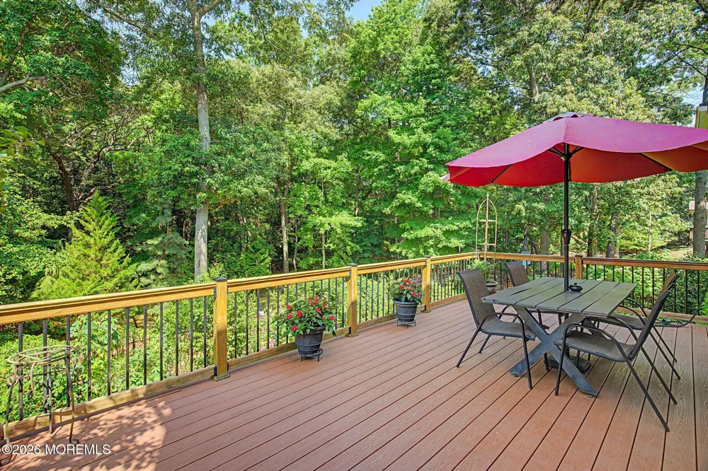 8 Cambridge Court Little Egg Harbor, NJ 08087