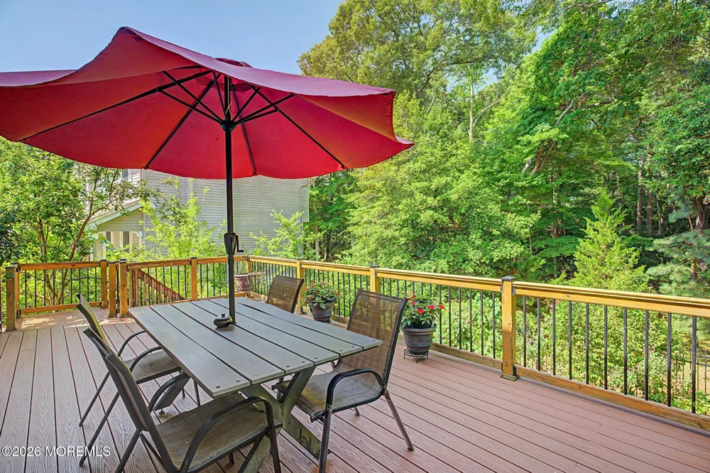 8 Cambridge Court Little Egg Harbor, NJ 08087