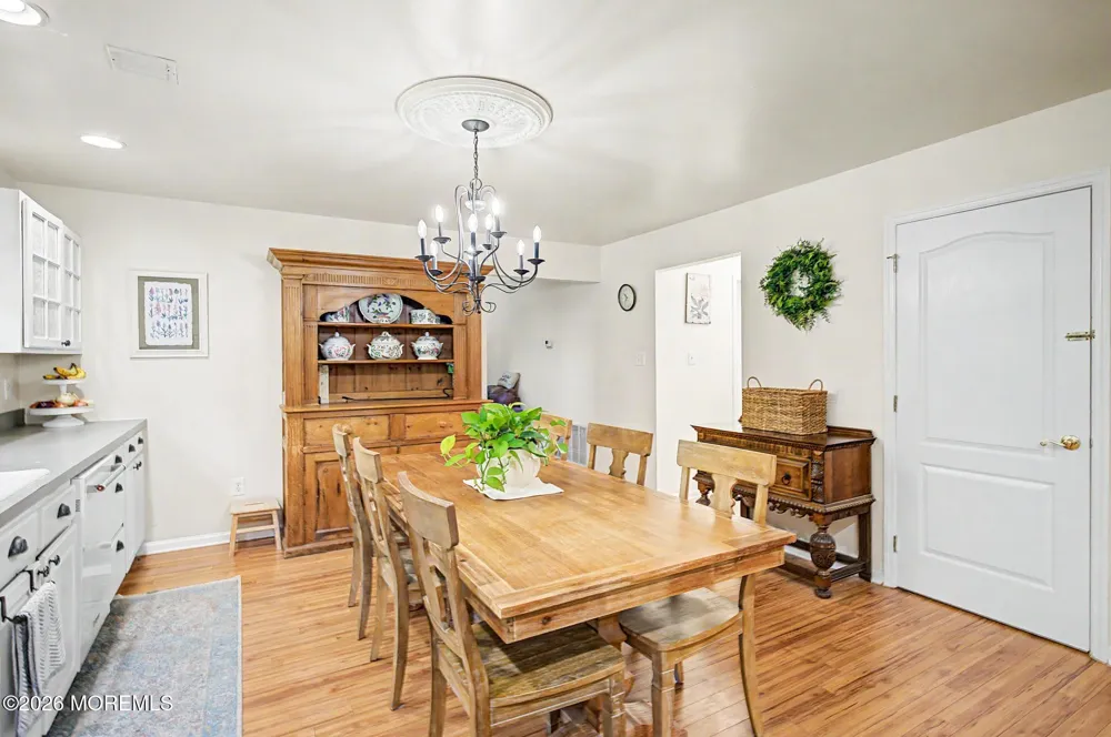 8 Cambridge Court Little Egg Harbor, NJ 08087