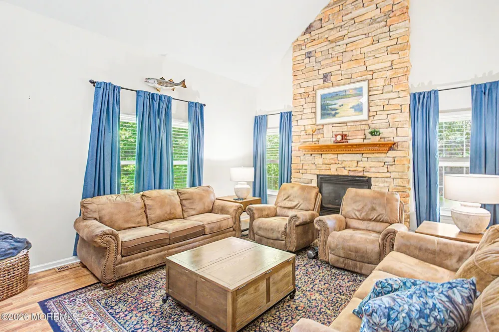 8 Cambridge Court Little Egg Harbor, NJ 08087