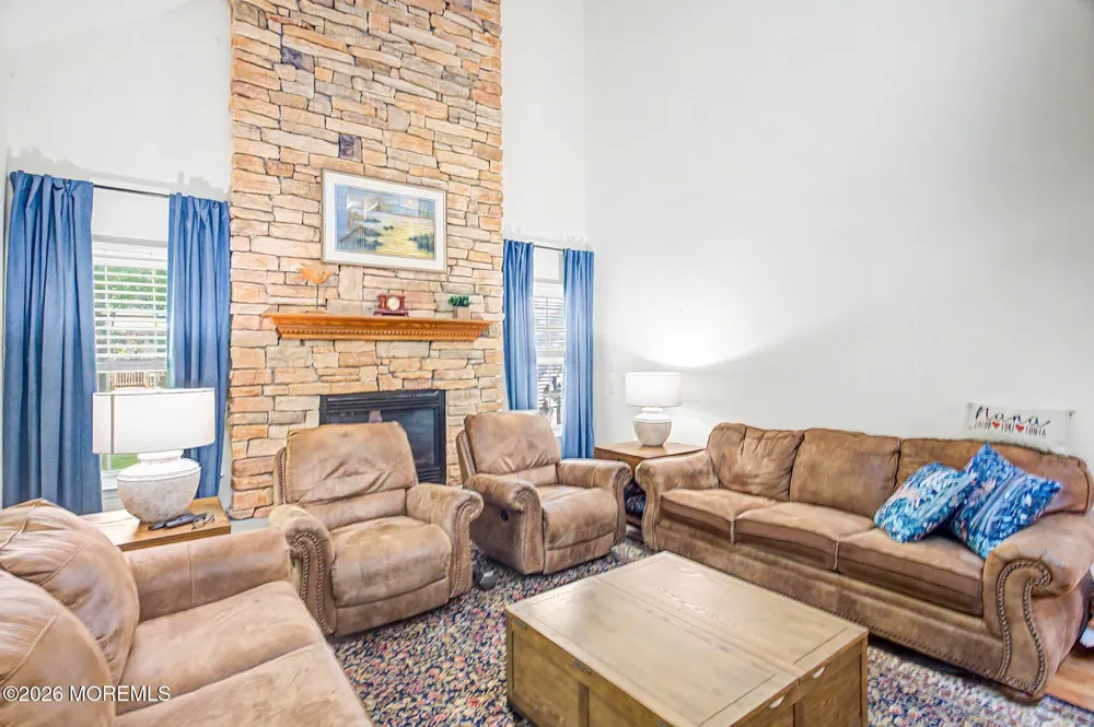 8 Cambridge Court Little Egg Harbor, NJ 08087