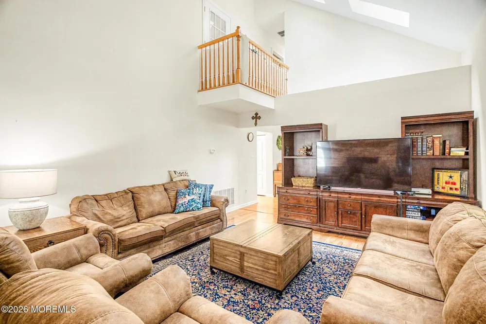 8 Cambridge Court Little Egg Harbor, NJ 08087