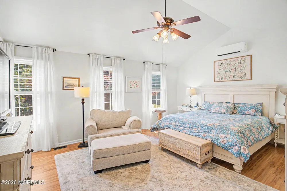 8 Cambridge Court Little Egg Harbor, NJ 08087