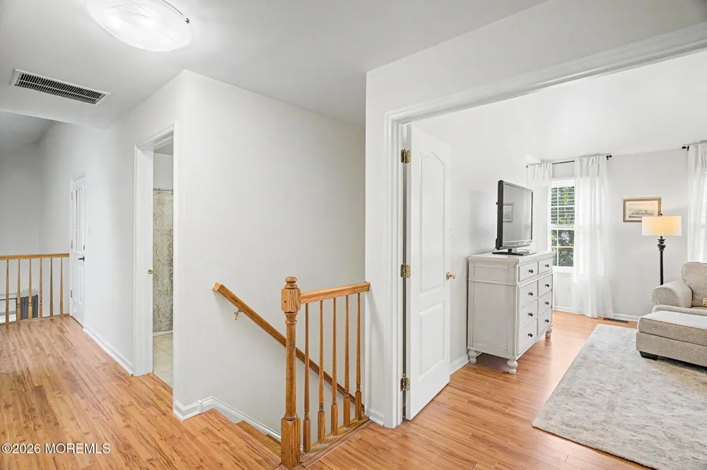 8 Cambridge Court Little Egg Harbor, NJ 08087