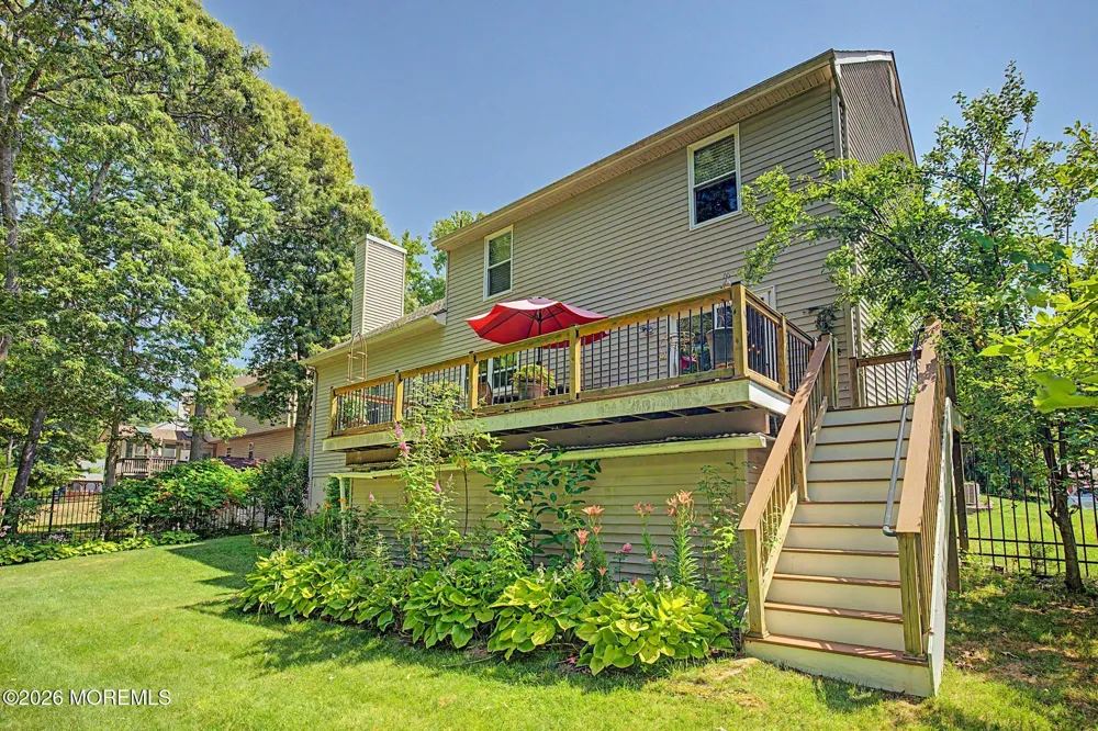 8 Cambridge Court Little Egg Harbor, NJ 08087