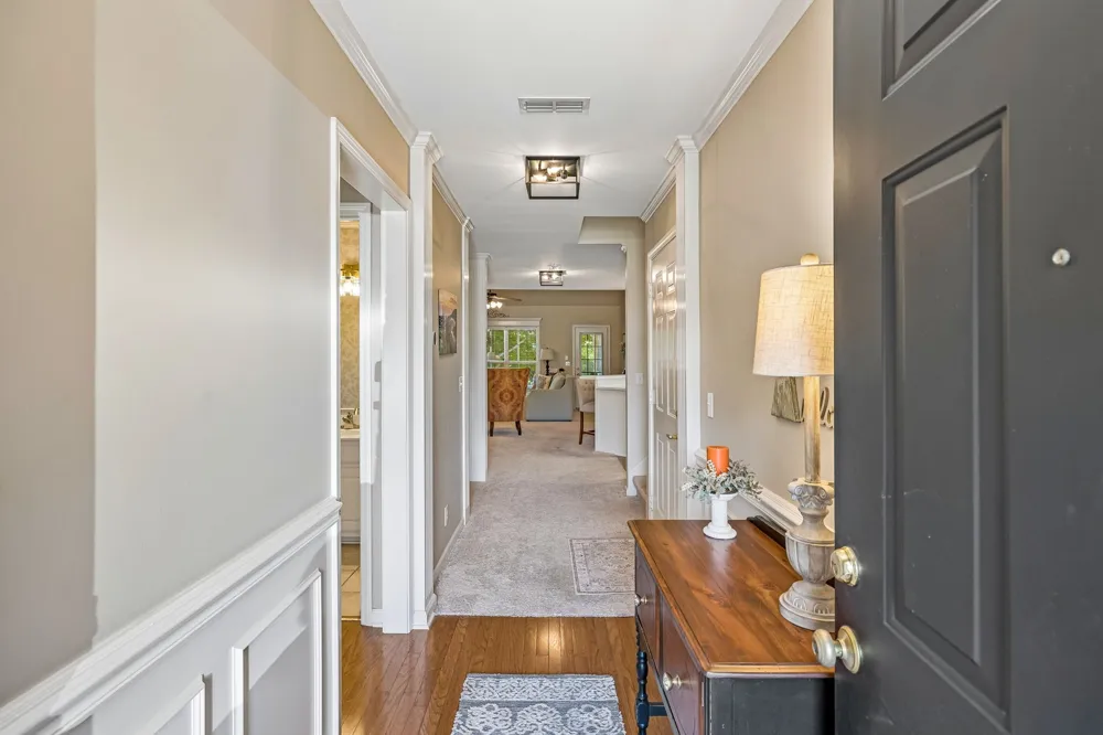 2833 Stonehedge Dr Murfreesboro, TN 37128