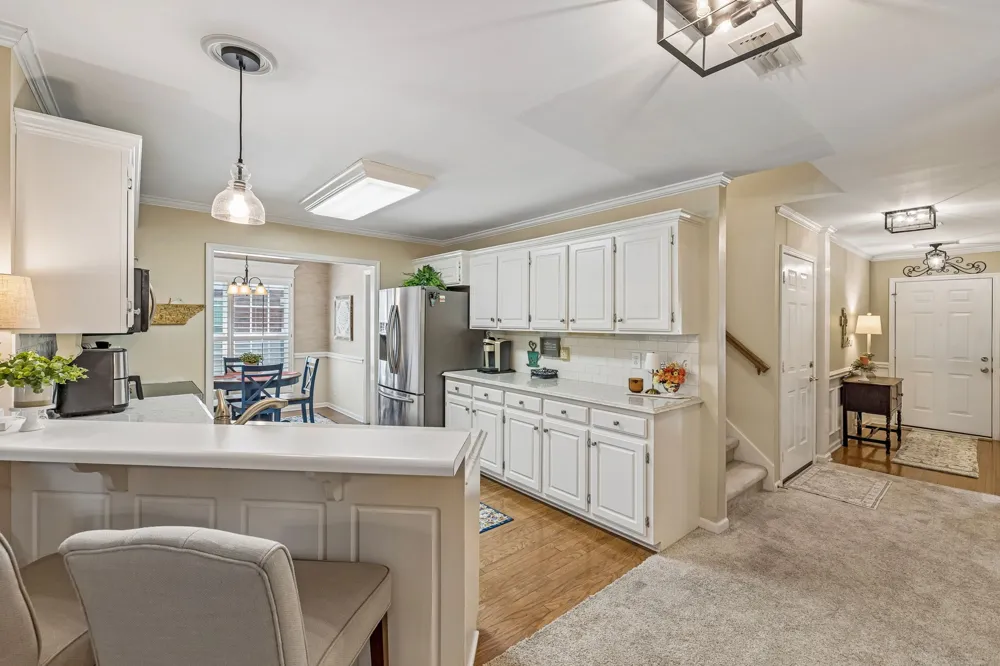 2833 Stonehedge Dr Murfreesboro, TN 37128