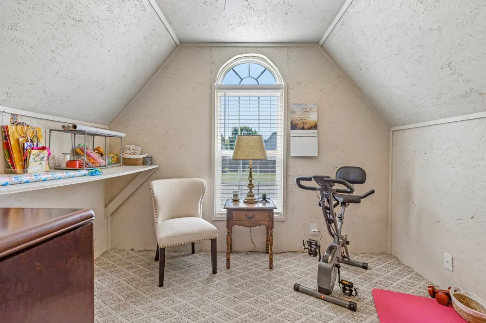 2833 Stonehedge Dr Murfreesboro, TN 37128