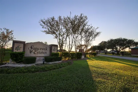 1002 Cross Timbers Drive