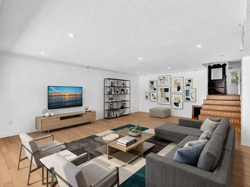 518 Riverside Drive Pompano Beach, FL 33062