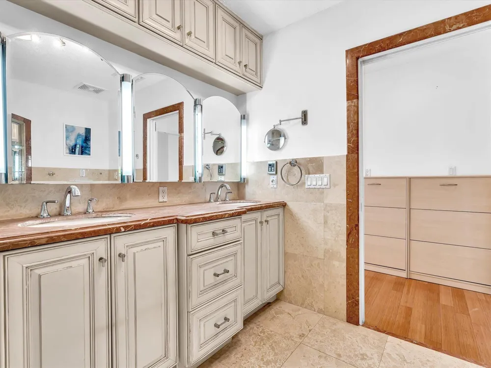 518 Riverside Drive Pompano Beach, FL 33062