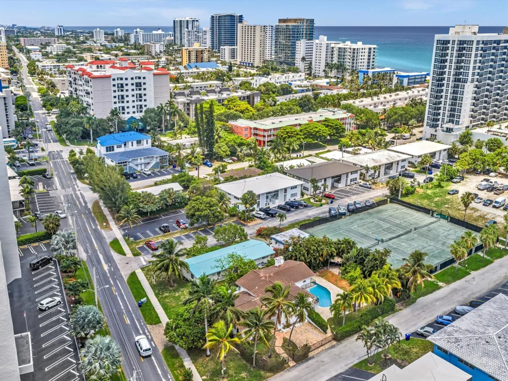 518 Riverside Drive Pompano Beach, FL 33062